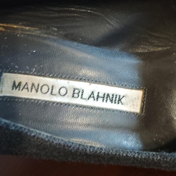 Manolo Blahnik Block Heel Ladies Shoes - Picture 2 of 16